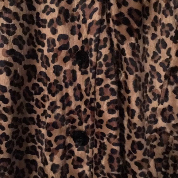NWT,IMAN Global Chic,size 1X,Faux Leopard Fur,Swing Coat, full sleeves Buttons - Picture 6 of 8